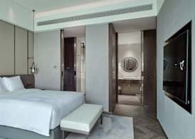 Crowne Plaza Jiangmen Binjiang by IHG 5