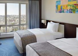 Mövenpick Hotel Amman 4