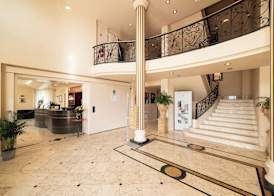 Phi Hotel Astoria 4