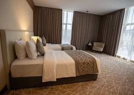 Rosemond Al Hamra 5