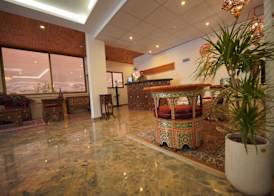 Petra Plaza Hotel 4
