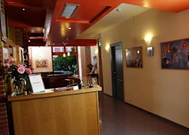 Hotel Diana 2