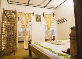 Moonshine Uroa Boutique Hotel 4