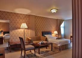 The Residence Hotel 3