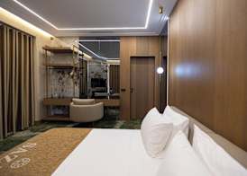 Sazani Hotel 4