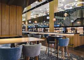 Courtyard by Marriott Warsaw Airport 4