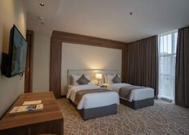 Rosemond Al Hamra 4