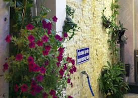 Azura Hotel 5