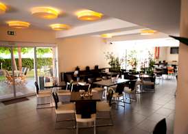 Ahotel Ljubljana 4