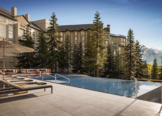 Rimrock Banff, Emblems Collection 1