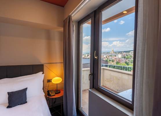 King Tamar Hotel By Luxuria Hotels 1