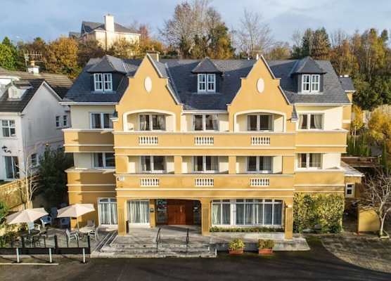 Earls Court House 1