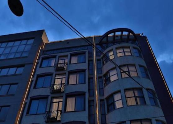 The Residence Hotel 1