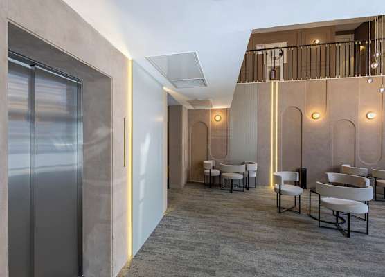 Reo Hotel 1