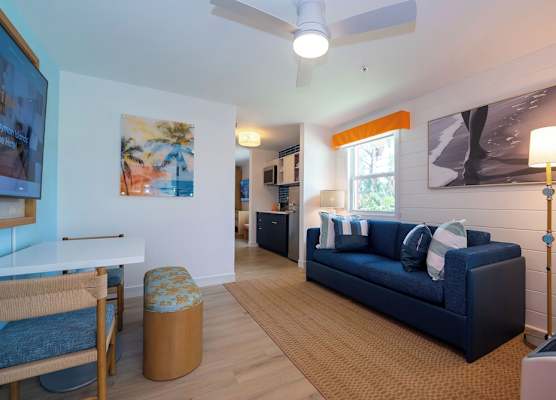 The Sunshine Hotel and Suites 1