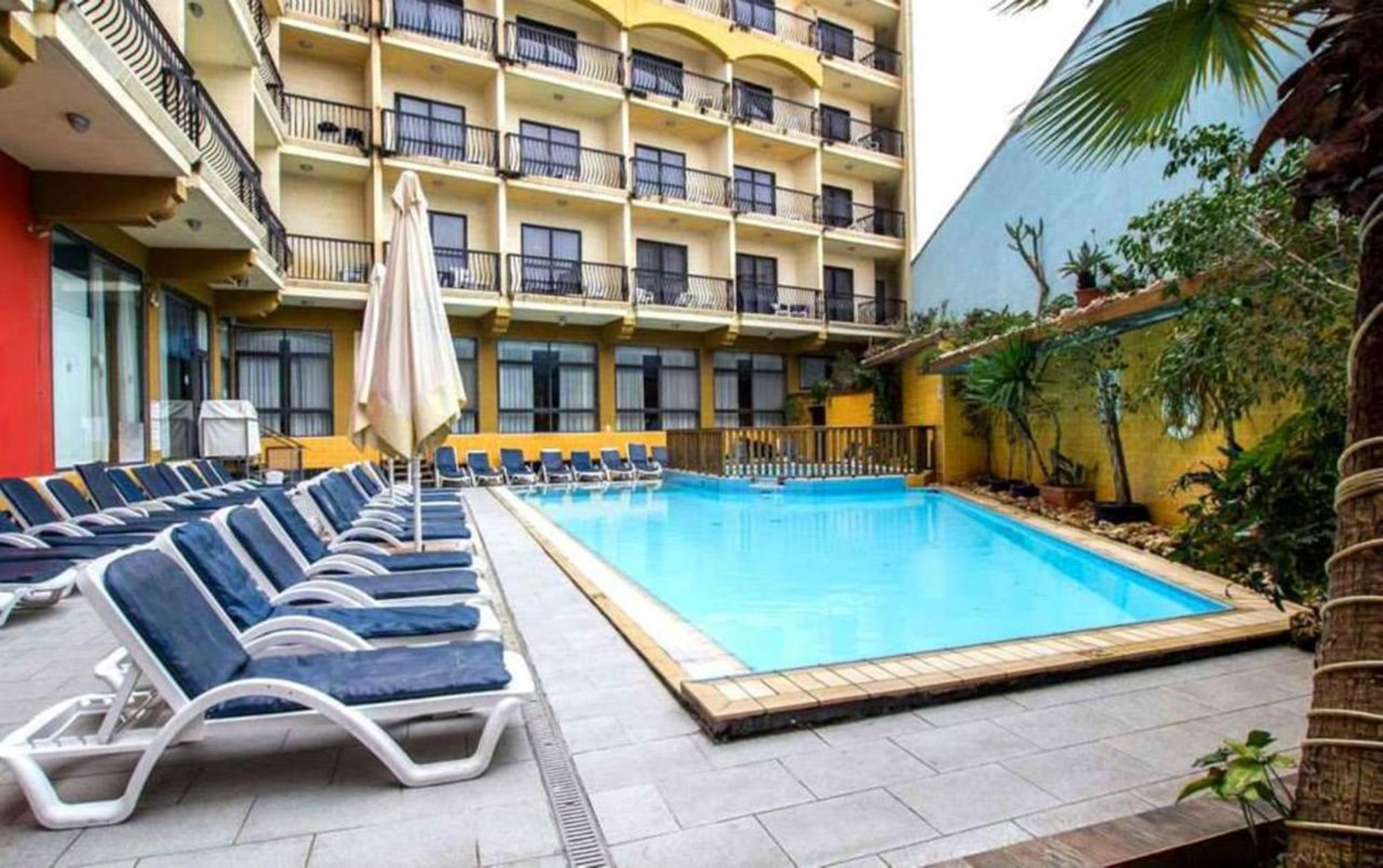 Bella Vista Hotel 3