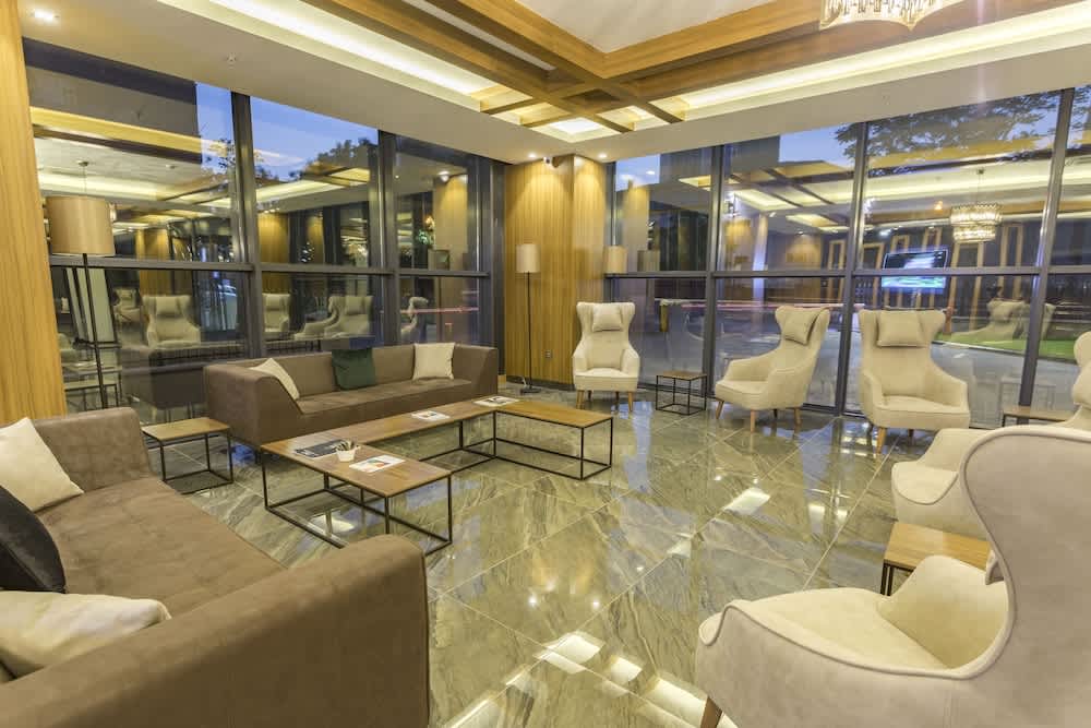 Shimall Hotel 3