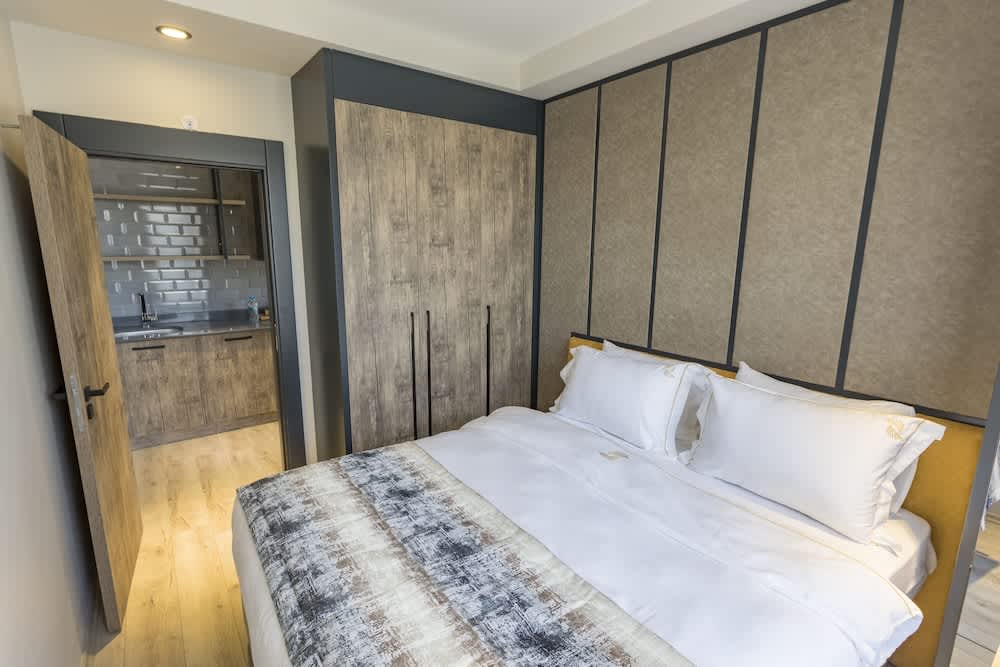 Shimall Hotel 5