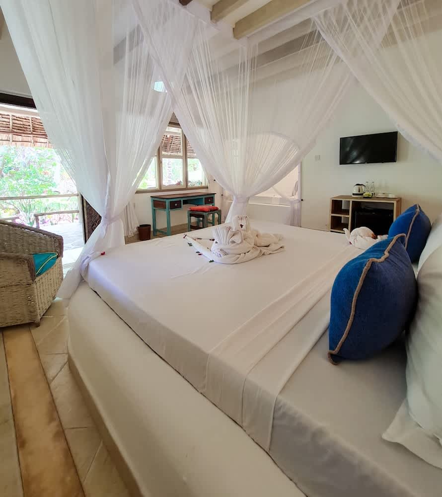 Temple Point Resort 5