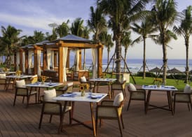 Mövenpick Resort Cam Ranh 2