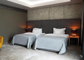 Aniroc Signature Hotel 4
