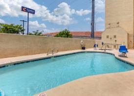 Comfort Inn & Suites Albuquerque Downtown 4