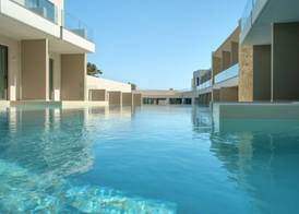 Phos Hotel Adults Only 4