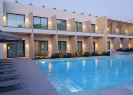 Phos Hotel Adults Only 5