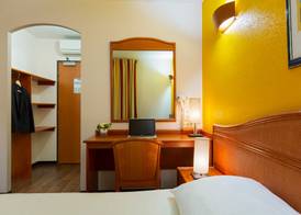B&B HOTEL Strasbourg Aéroport 3