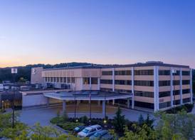 DoubleTree by Hilton Pittsburgh Cranberry 5