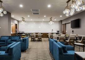 Hilton Chicago/Oak Lawn 3