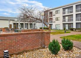 Spark by Hilton Bettendorf Quad Cities 3