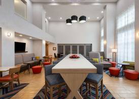 Hampton Inn & Suites Harrisburg/North 3