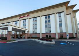 Hampton Inn Atlanta-Southlake 2