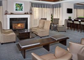 DoubleTree by Hilton Chicago Wood Dale - Elk Grove 5