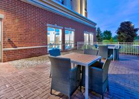 Hampton Inn & Suites Flint/Grand Blanc 2