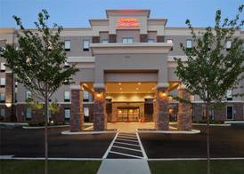 Hampton Inn & Suites Roanoke Airport 4