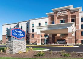 Hampton Inn & Suites by Hilton Chicago Schaumburg IL 5