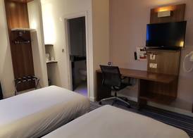 Holiday Inn Express WAKEFIELD by IHG 2