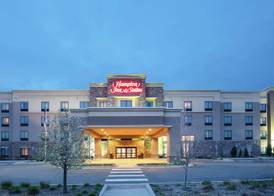 Hampton Inn & Suites Denver/South-RidgeGate 2
