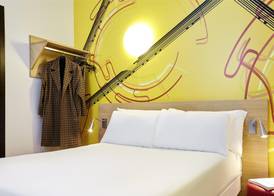 ibis Styles Marseille Gare Saint-Charles 5