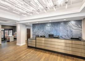 DoubleTree by Hilton Denver Cherry Creek, CO 4
