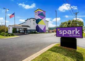 Spark by Hilton Lynchburg 2