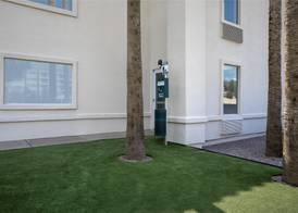Home2 Suites by Hilton Scottsdale Old Town 2