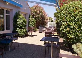 Kyriad Direct Montpellier Saint Jean De Védas - La Peyrière 4
