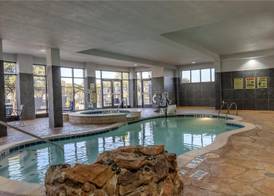 DoubleTree by Hilton Fort Worth Fossil Creek 2
