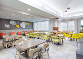 Hilton Garden Inn Orange Beach Beachfront 5