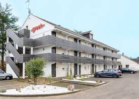 greet Hotel Chatellerault 4