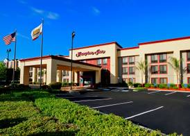 Hampton Inn Fremont 2