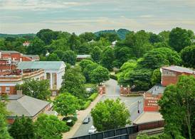Graduate by Hilton Charlottesville 3